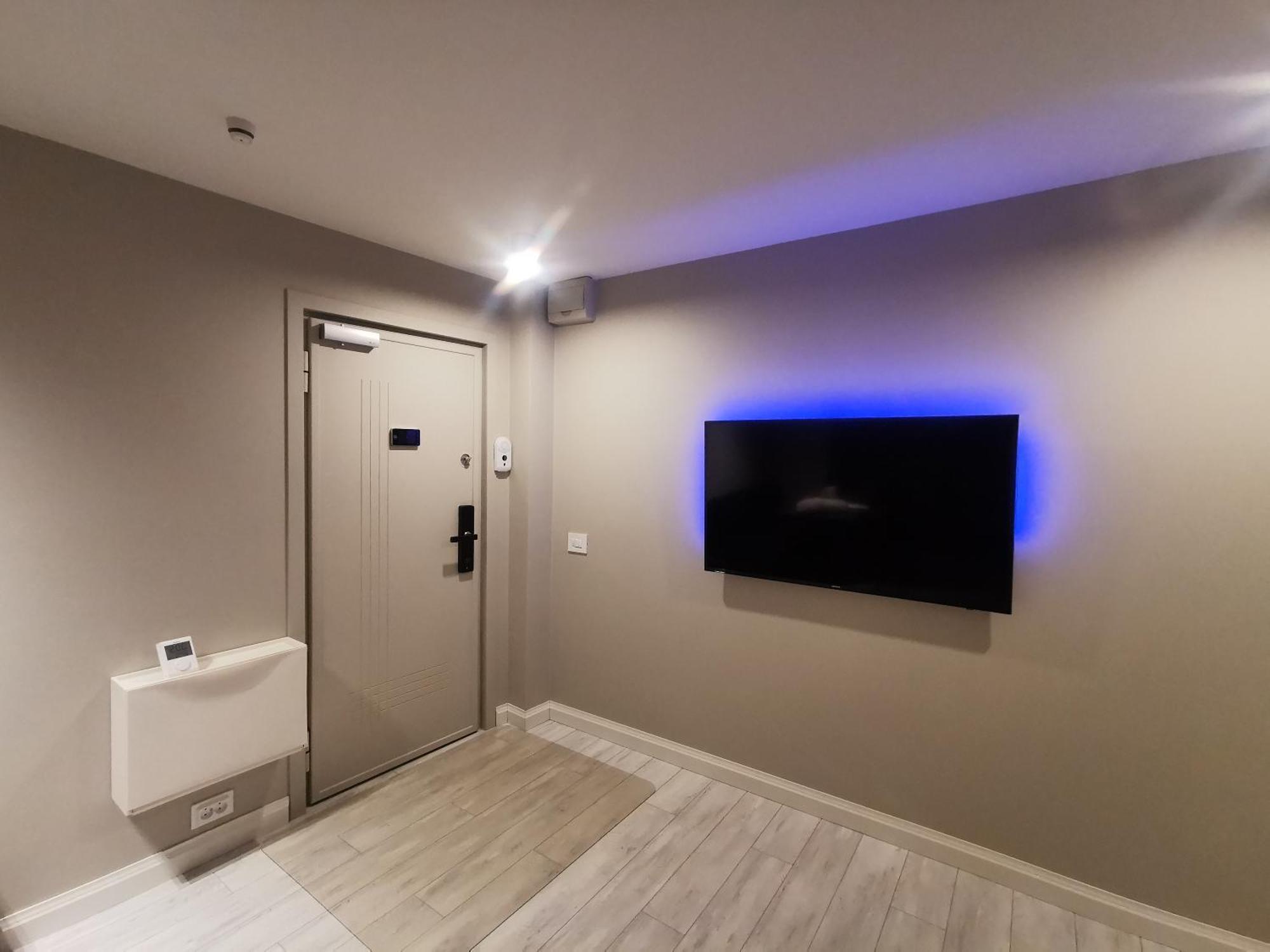 Noir Apartment Hátszeg Kültér fotó